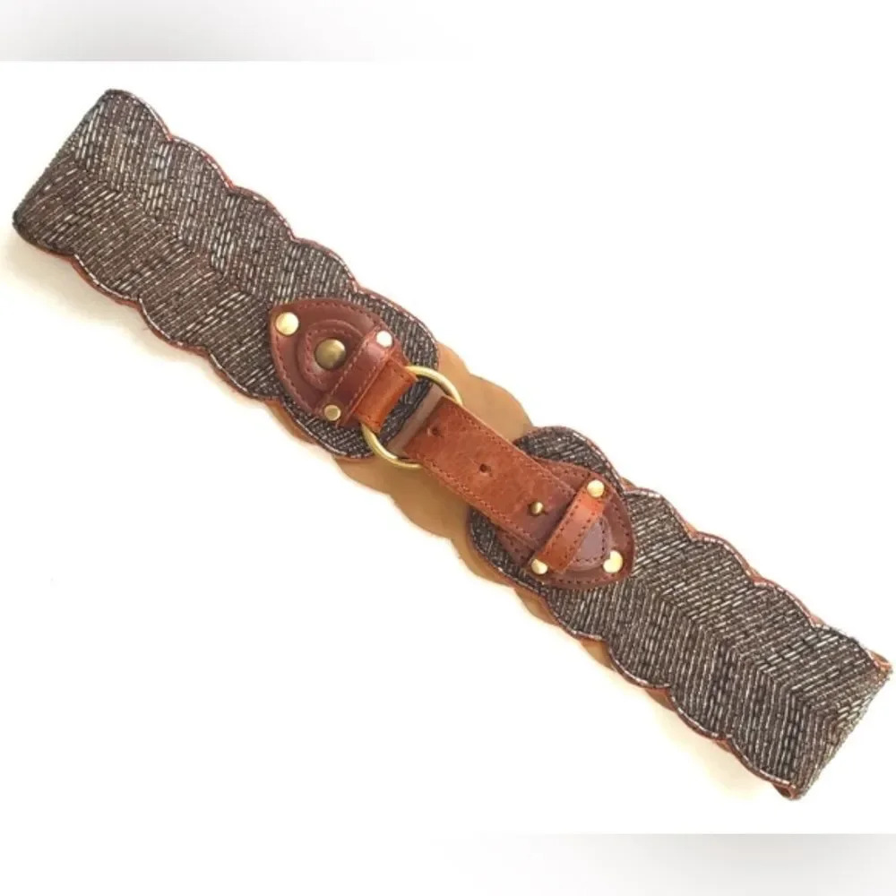 Vintage Y2K beaded gold brown leather belt.  Like new.  Size large
